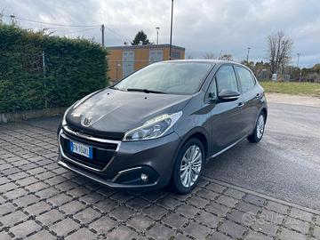 Peugeot 208 PureTech 82 5 porte Active