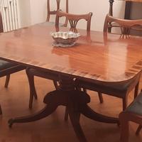 tavolo con sedie