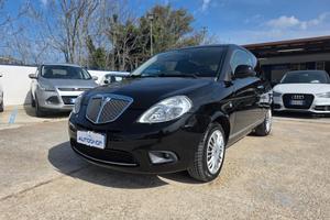 Lancia Ypsilon 1.2 69 CV New Oro