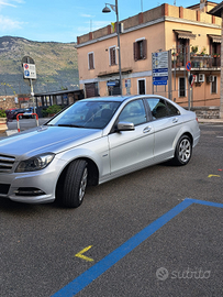 Mercedes c220 anno 2012