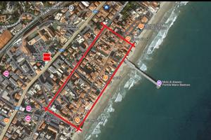 Alassio - Muri di 2 negozi nel budello e in centro