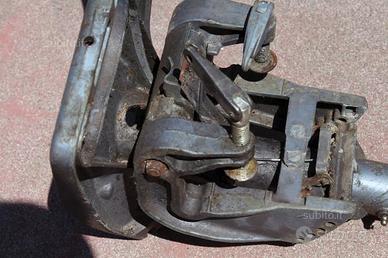 Ricambio OMC Johnson Evinrude 85 Sterzo alzo ganci