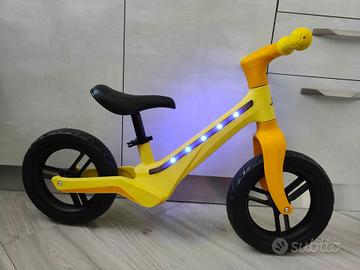 Bicicletta senza pedali per bambini nuovissima