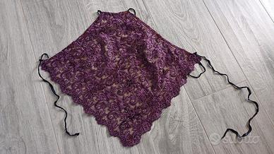 Top con decorazioni a schiena scoperta