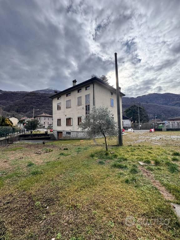 Casa – Valbrona, Piazzo - Vista 5