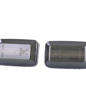 FRECCIE LATERALI PER VOLKSWAGEN VW AUDI A LED NERO