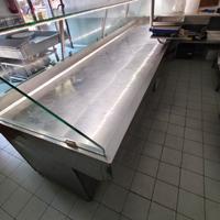Vendersi attrezzatura pescheria