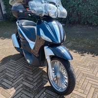 Piaggio Beverly 400i