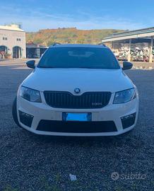 Skoda Octavia 2.0 TDI DSG Wagon RS