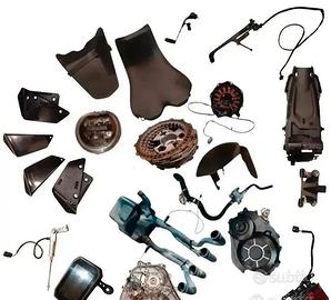 Ricambi HONDA CB 1000 r 2020 2021 2022 Sc80