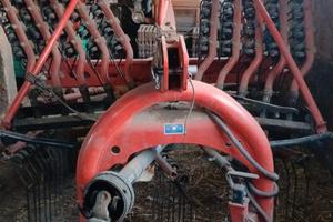 trattore agricolo