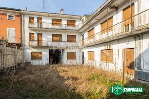 6 appartamenti in centro storico