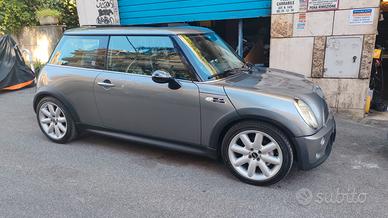 Mini Cooper S 