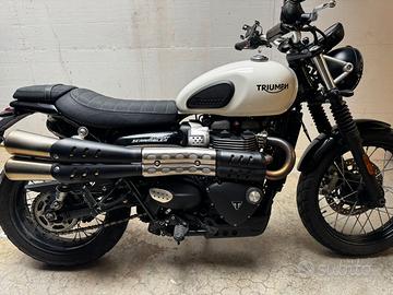 Triumph Scrambler 900