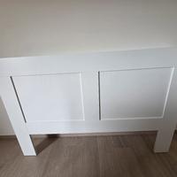 Testiera IKEA Brimnes