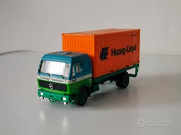 camion herpa con container scala H0