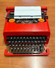 Valentine olivetti rossa