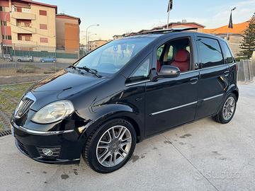 Lancia musa trattabile