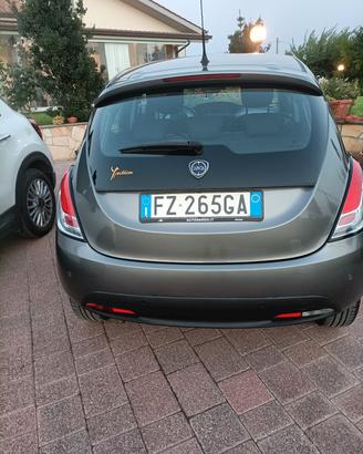 LANCIA Ypsilon 1.2 69 CV 5 porte S&S Elefantino Bl