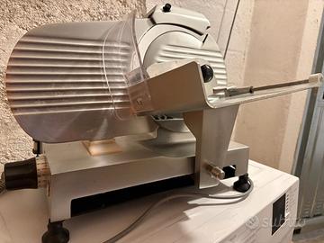Affettatrice Essedue usata con lama 22 cm 