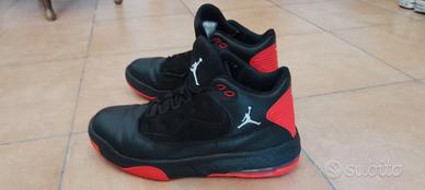 Scarpe Jordan numero 42