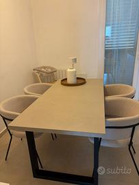 Tavolo da pranzo + sedie