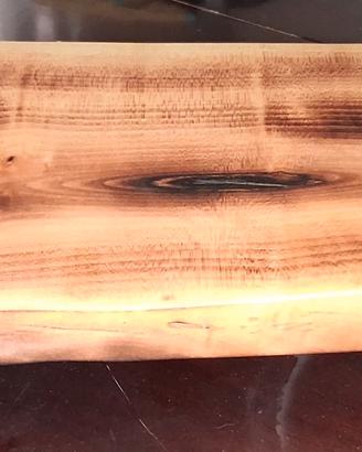 taglieri in legno massello di ciliegio su misura