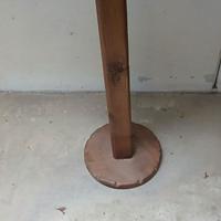 Colonna in legno porta vasi