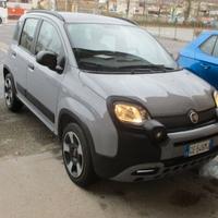 Fiat Panda 1.0 FireFly S&S Hybrid City Cross