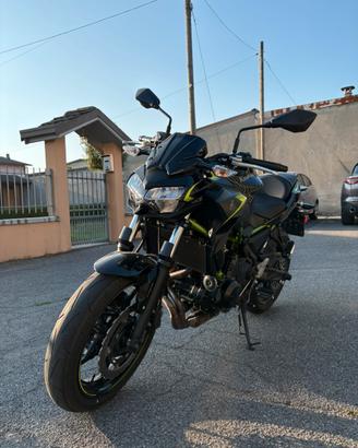 Kawasaki z650 my2022