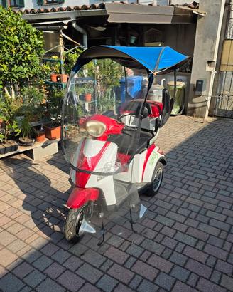 Scooter anziani Ecobike tre ruote