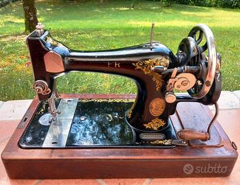 Macchina da cucire antica da tavolo Singer 1918