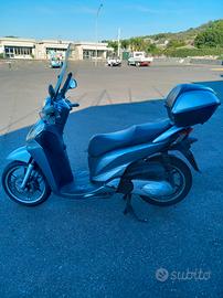 Honda sh 300