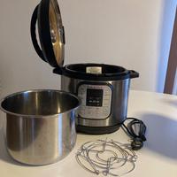 Instant Pot Duo 5,7L  pentola a pressione