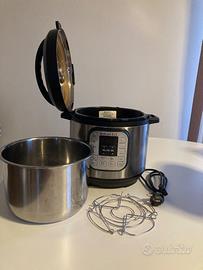 Instant Pot Duo 5,7L  pentola a pressione