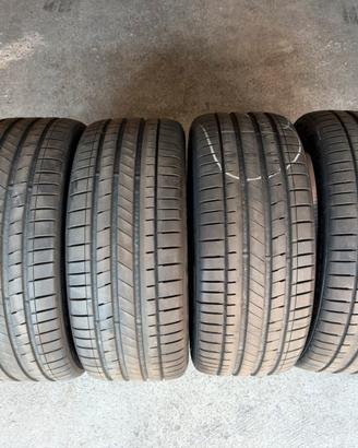GOMME 245/45 ZR18 NUOVE