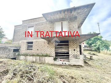 CASA INDIPENDENTE A ROMA