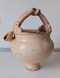 Antico Orcio Nuziale in Ceramica con "Nodo d'Amore