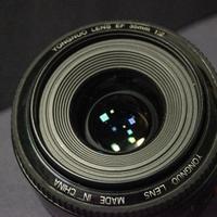 Obiettivo Yongnuo 35mm f/2 per Canon EF