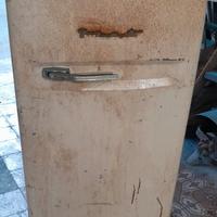 Frigorifero d'epoca Fiat anni 50