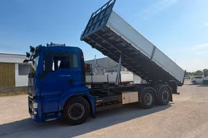 Man TGS 26.480 ribaltabile trilaterale da 6,5 mt.