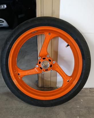 Gomme con cerchi Honda CBR 1000