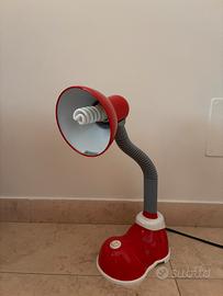 Lampada da tavolo rossa per bambini