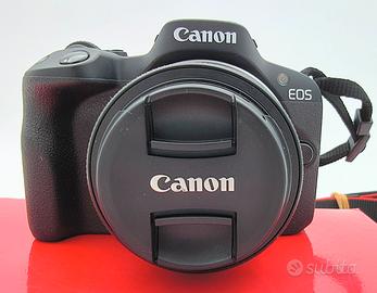 Canon EOS R50+RF-S 18-45mm f/4.5-6.3 IS STM USATO