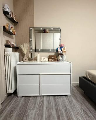 Comò bianco moderno con specchio incluso