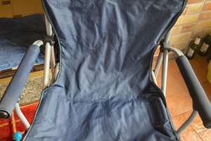 Tavolo e sedie da campeggio