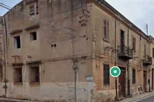 V/1336 Ampio capannone in zona strategica