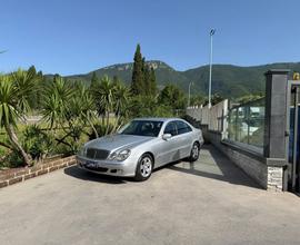 MERCEDES - Classe E - 270 CDI Elegance
