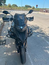 Benelli TRK 502X