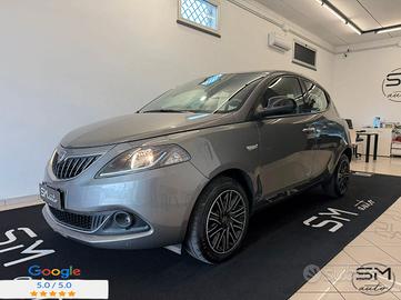Lancia Ypsilon 1.0 firefly hybrid Gold s&s 70cv 5p